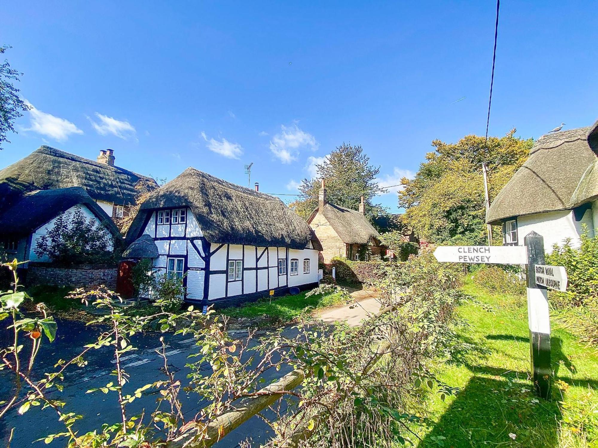 Mortimer Cottage Wootton Rivers Eksteriør billede